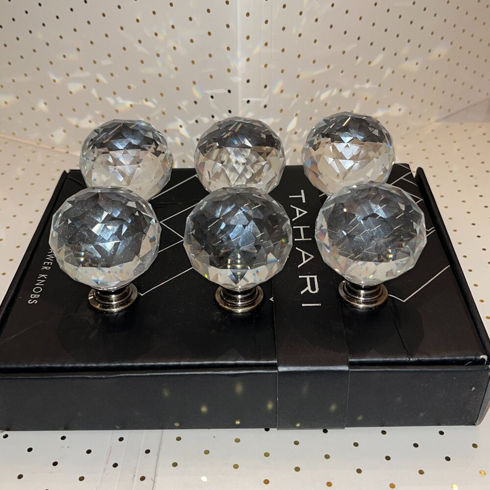 Tahari Drawer Knobs (6 pck),